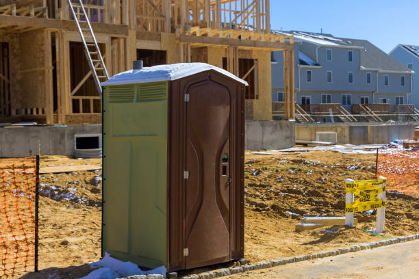 Portable bathroom rental in Naperville, IL