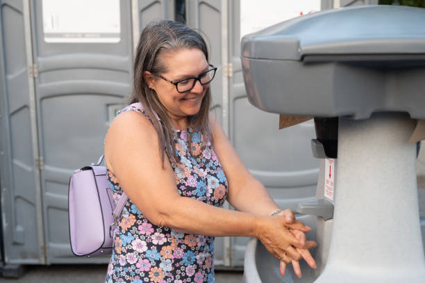Best High-end porta potty rental  in Napervle, IL